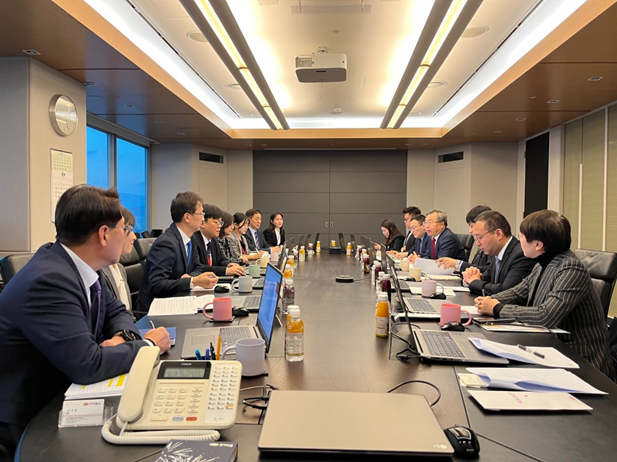 2023年12月19日至21日，，刘敬桢一行与韩美药品社长林珠贤、CEO朴宰贤等举行座谈交流.jpg