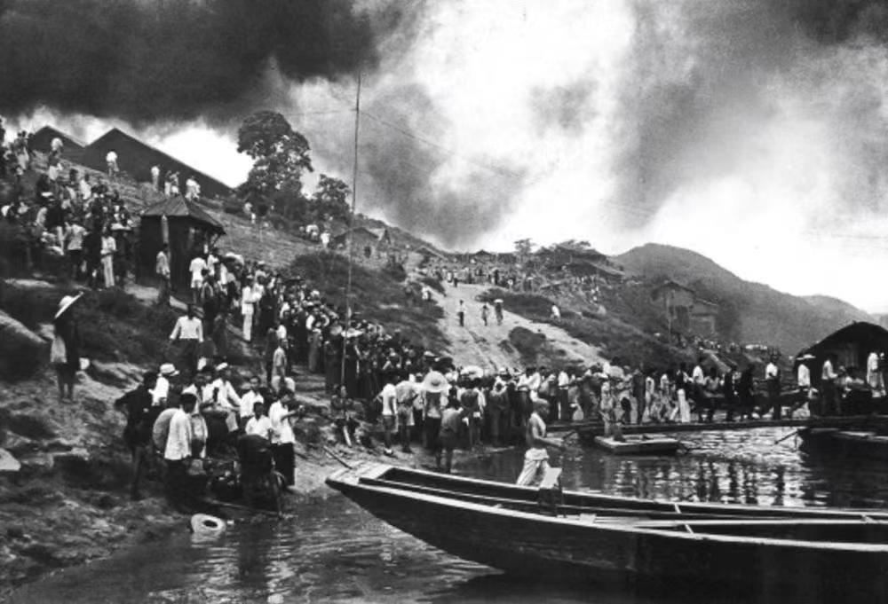1937年，，中央制药厂 (西南药业前身)为抗日战争中数百个师级以上单位提供了大宗麻醉药品